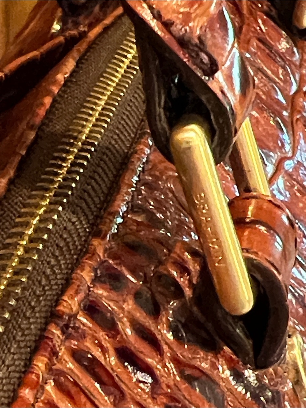 EUC Brahmin Satchel in Pecan Melbourne Croc Embossed Leather Luxury bag, purse - Picture 4 of 17